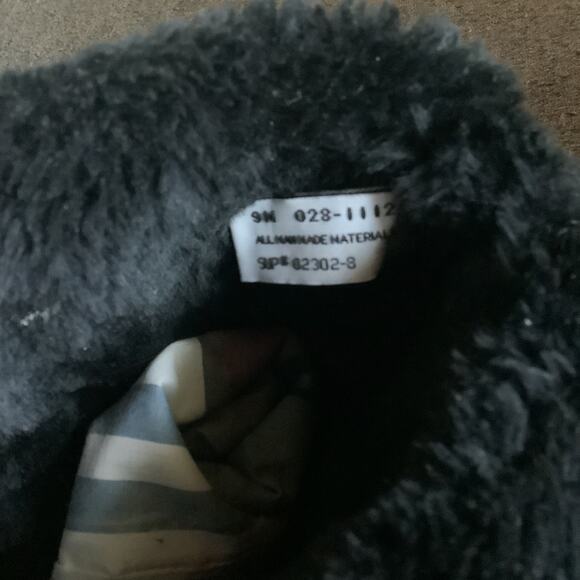 Cabin Creek, Water Resistant Winter Boots Faux Fur 9M - Picture 4 of 5